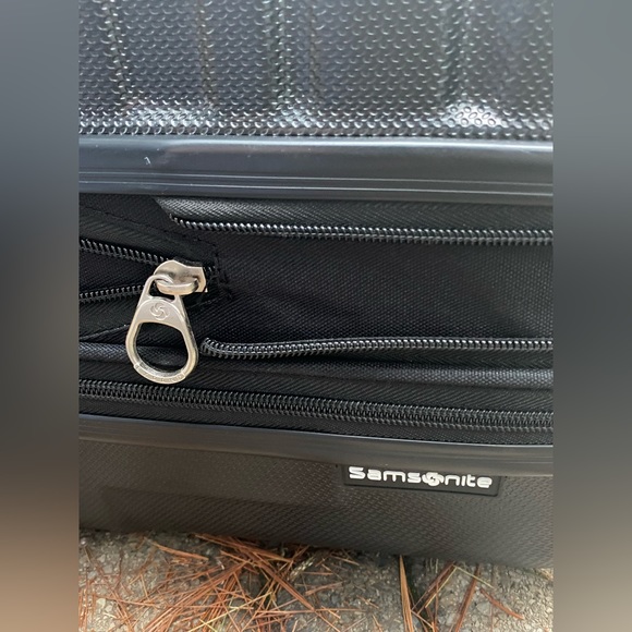 Samsonite Omni PC Hardside Expandable Carry-ON with Spinner Wheels, Black, 20'' - Picture 7 of 12